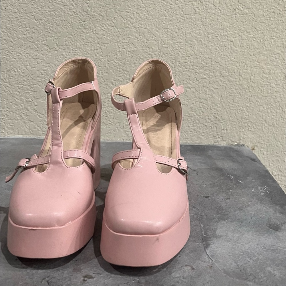 Mary Jane block heel with strap